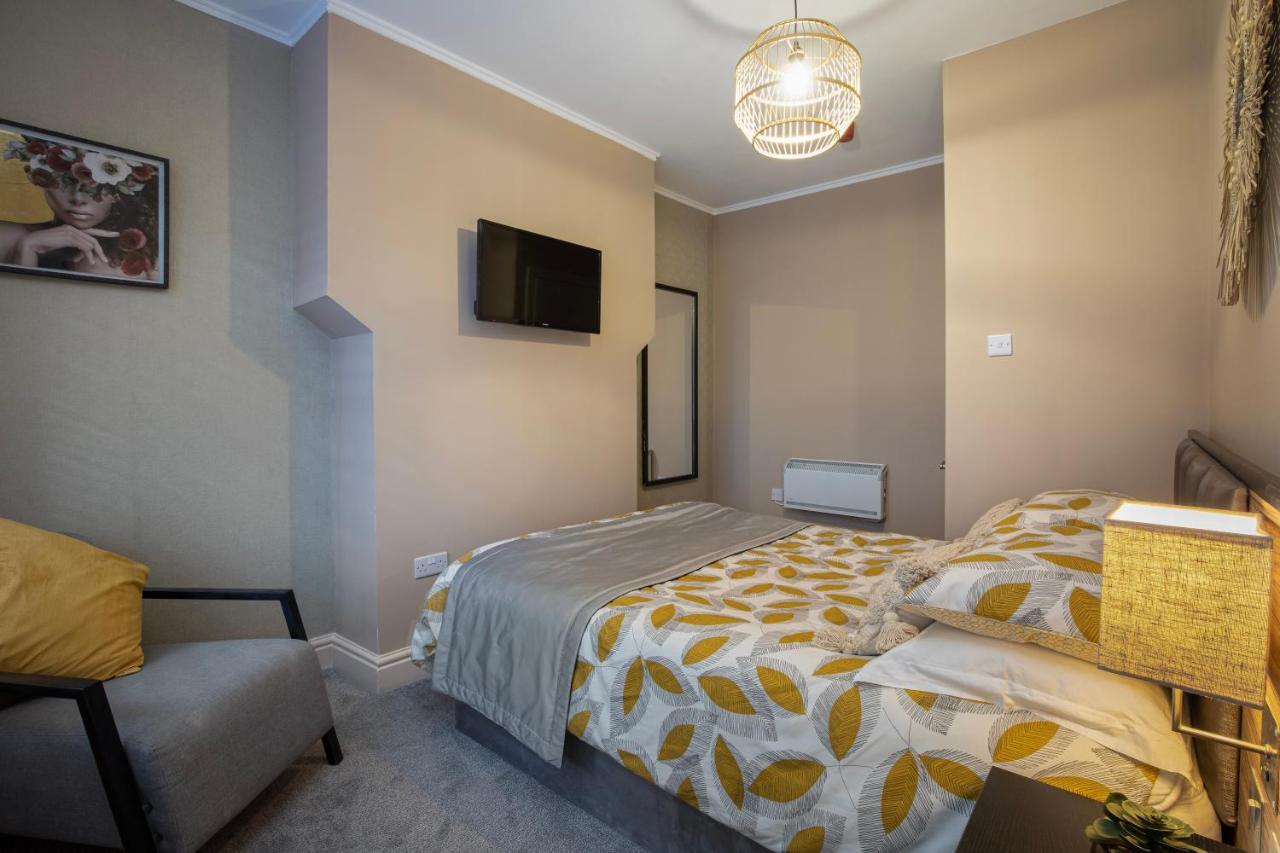 Coral Boutique Apartment 2 Blackpool Bagian luar foto